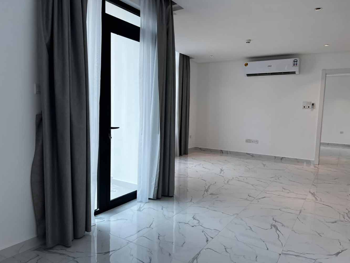 صورة شقة للإيجار في ضاحية السيف #4669 6