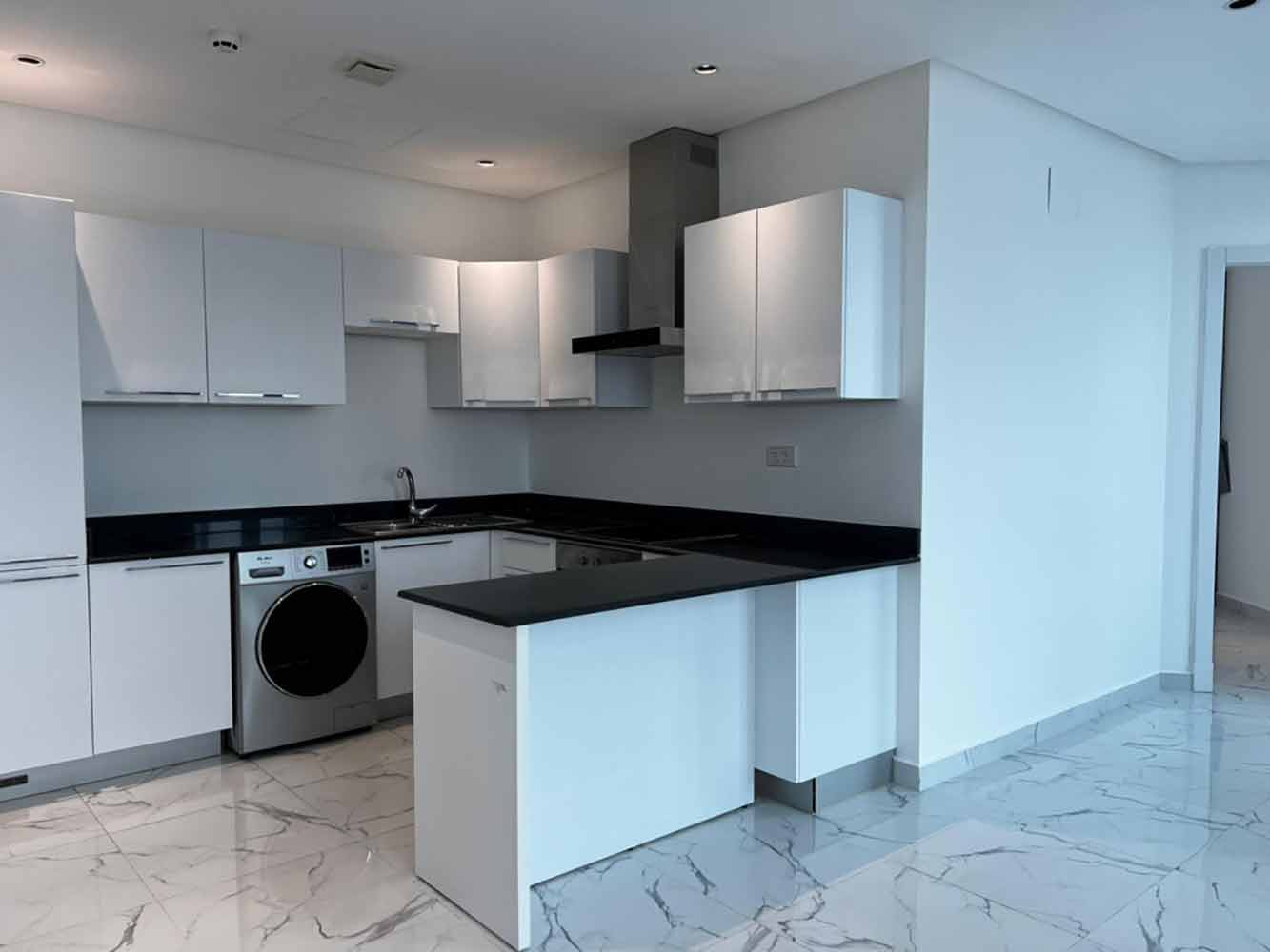 صورة شقة للإيجار في ضاحية السيف #4669 5