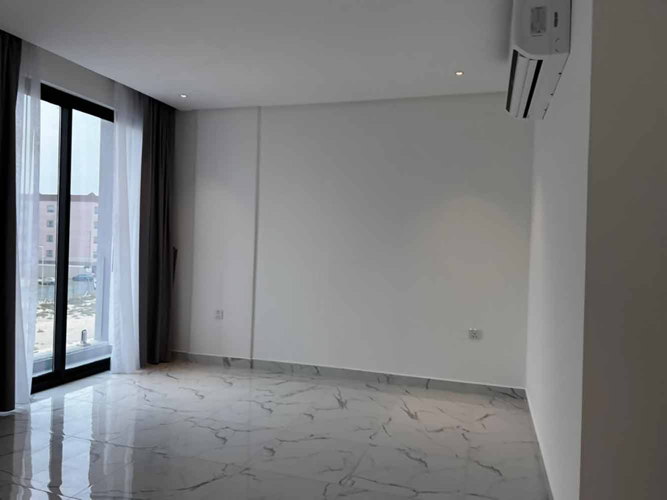 صورة شقة للإيجار في ضاحية السيف #4669 1