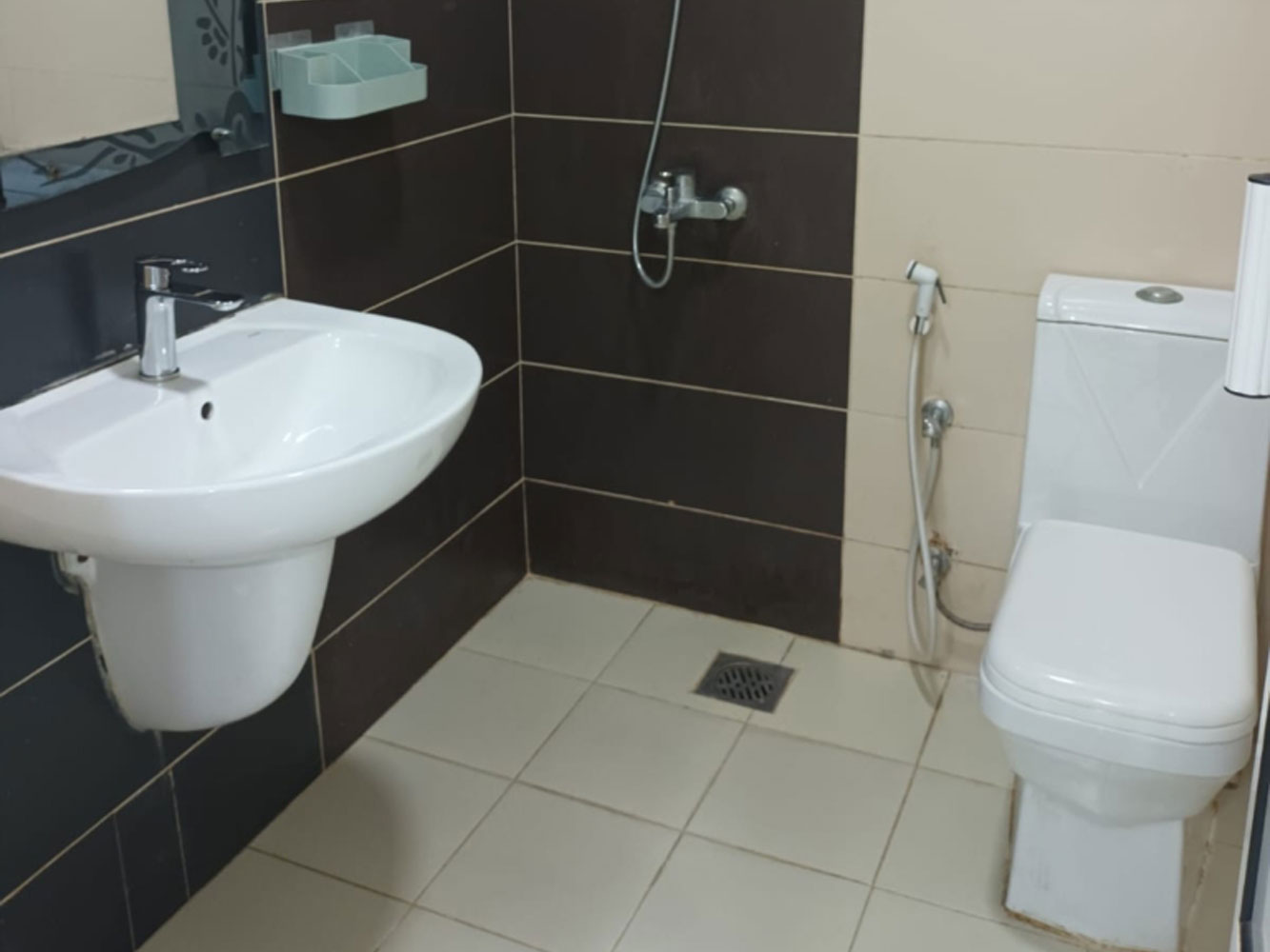 صورة شقة استوديو للإيجار في سار #4902 2