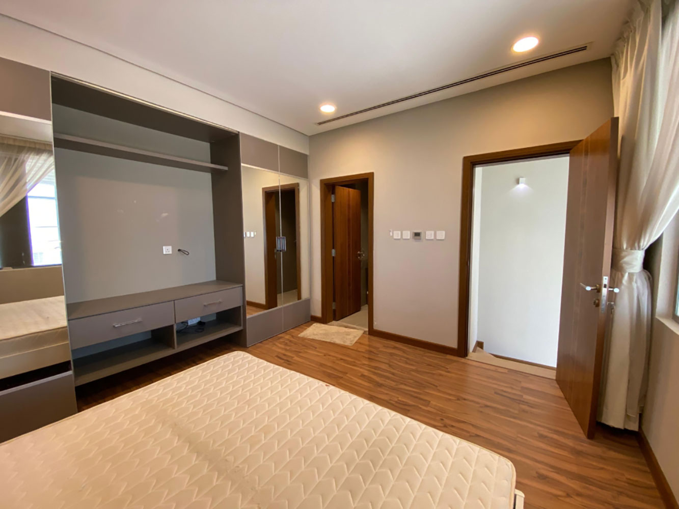 Apartment for Rent in Seef District Image #6621 3