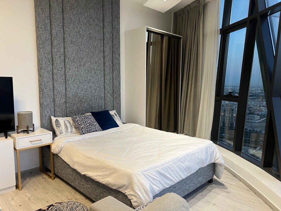 صورة شقة استوديو للبيع في ضاحية السيف #9605 3