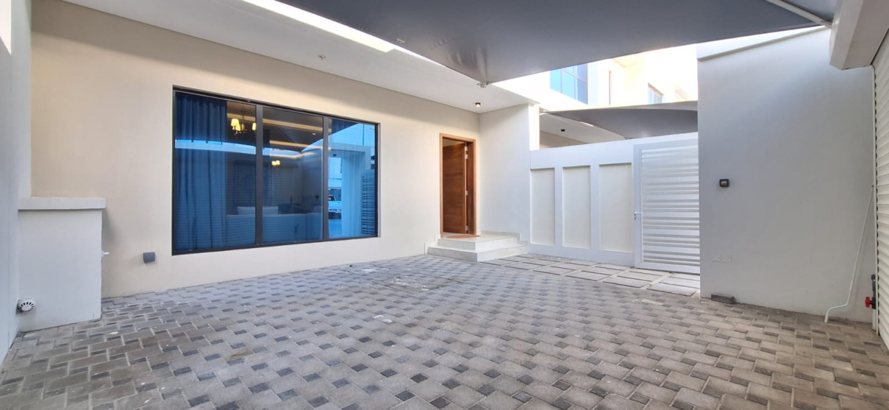 صورة فيلا للبيع في البديع #10046 1