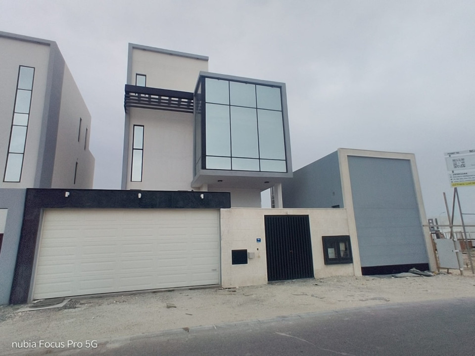 صورة فيلا للبيع في ديار المحرق #10112 0