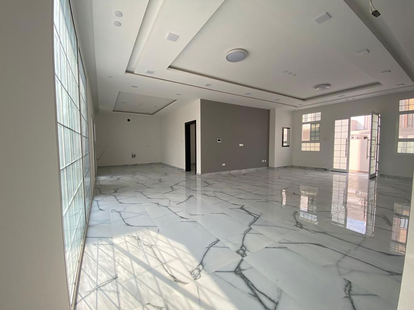 صورة فيلا للبيع في جد الحاج #1610 3