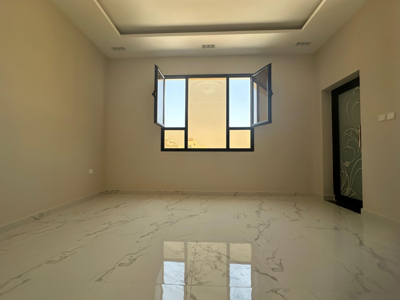 صورة فيلا للبيع في الحد #2017 4