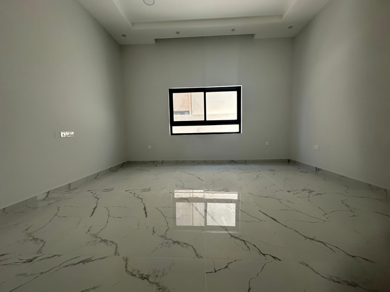 Villa for Sale in Hidd Image #2039 5