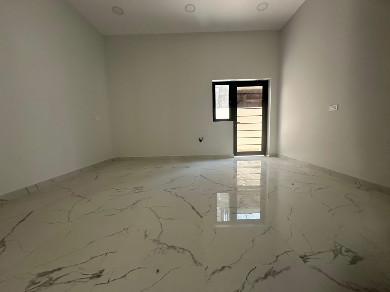 Villa for Sale in Hidd Image #2039 6