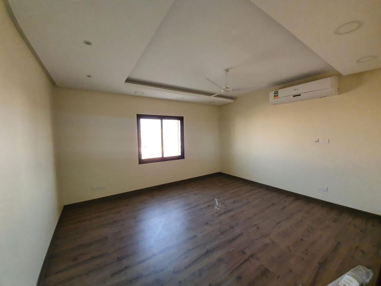 صورة فيلا للإيجار في سند #2055 4