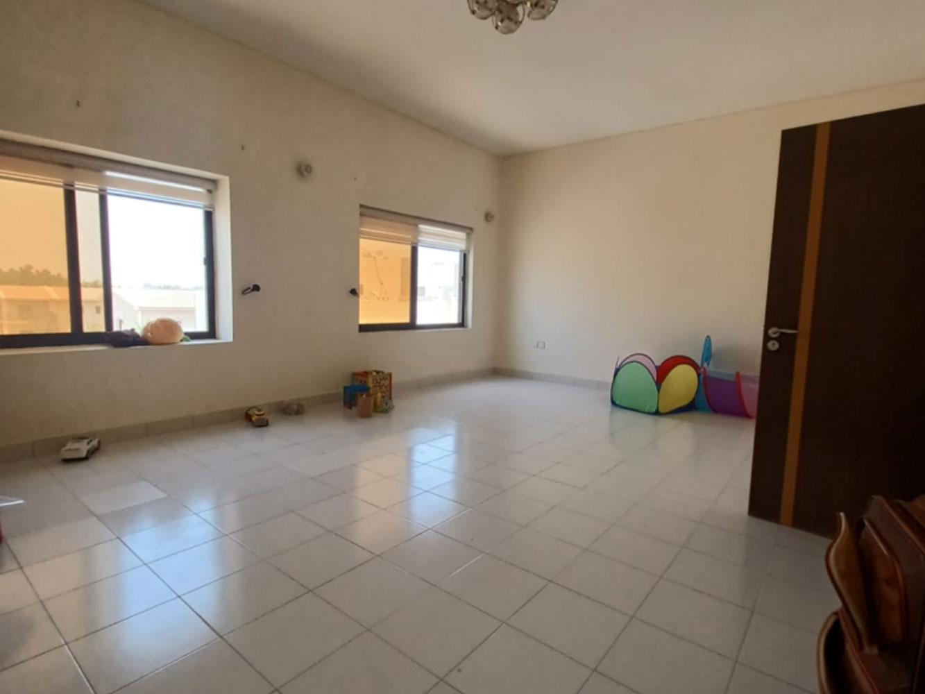 صورة فيلا للبيع في باربار #2108 3