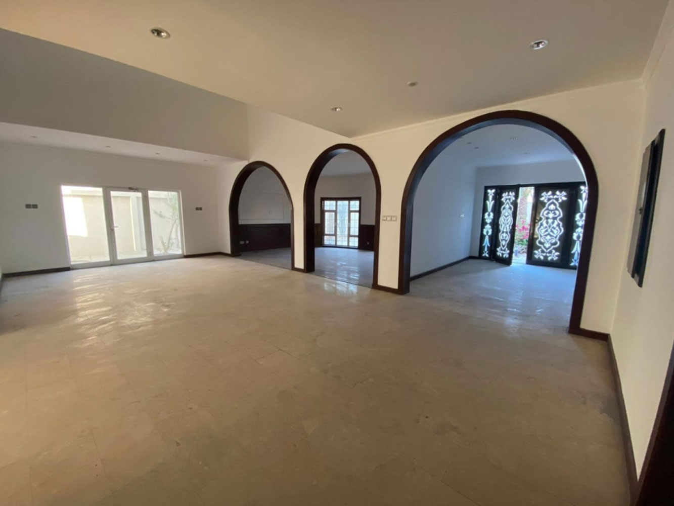 صورة فيلا للبيع في مدينة حمد #2366 5