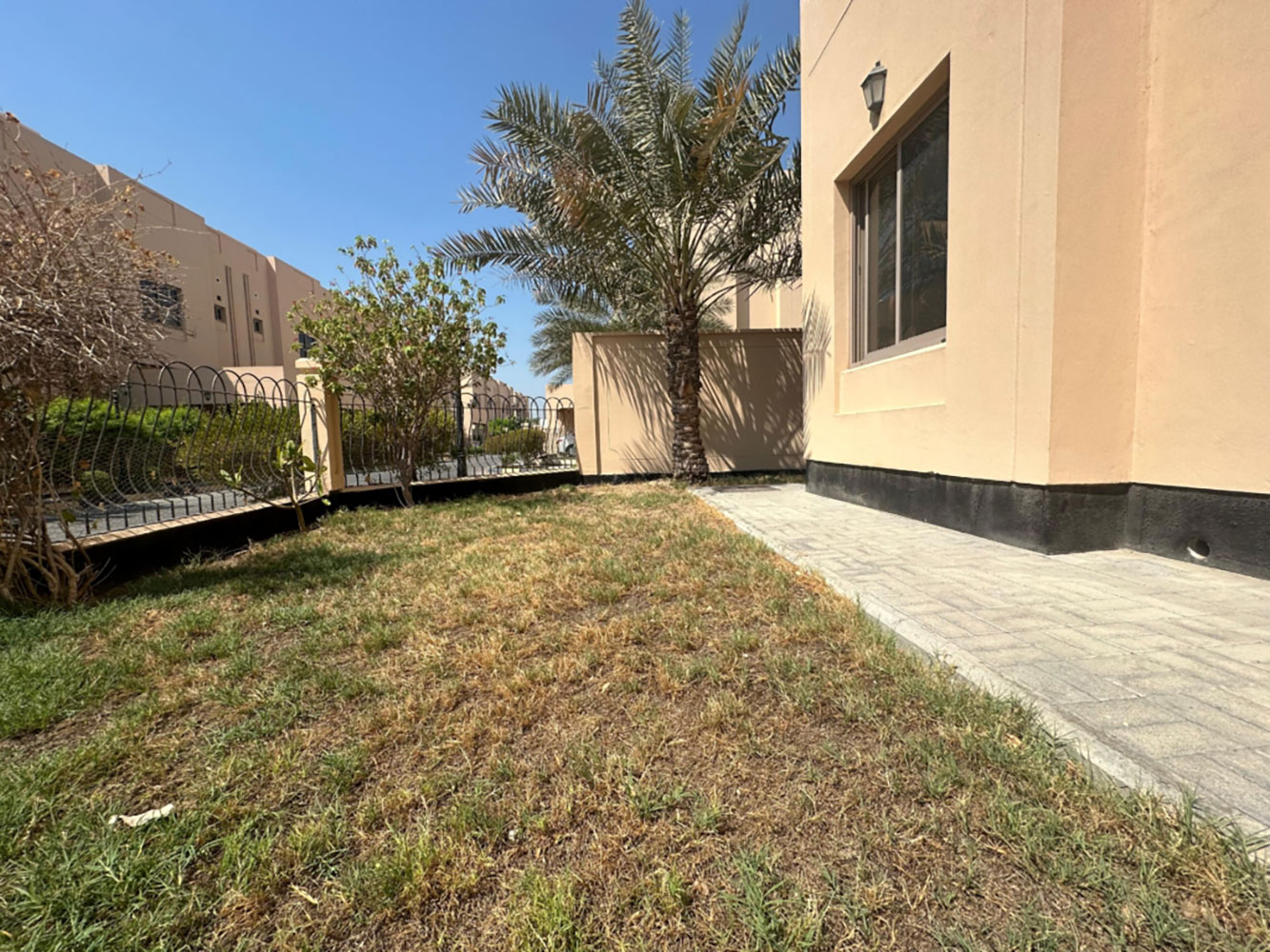 صورة فيلا للإيجار في الجنبية #2453 3