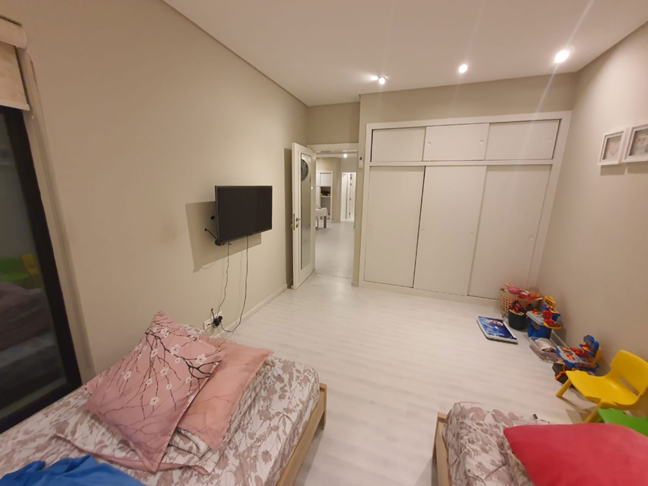 صورة فيلا للبيع في مقابة #2856 1