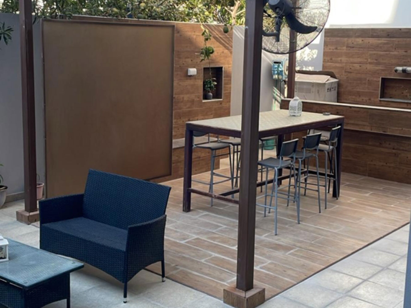 صورة فيلا للبيع في سار #2930 2