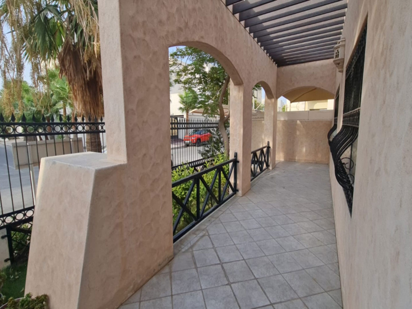 صورة فيلا للبيع في سار #3050 4