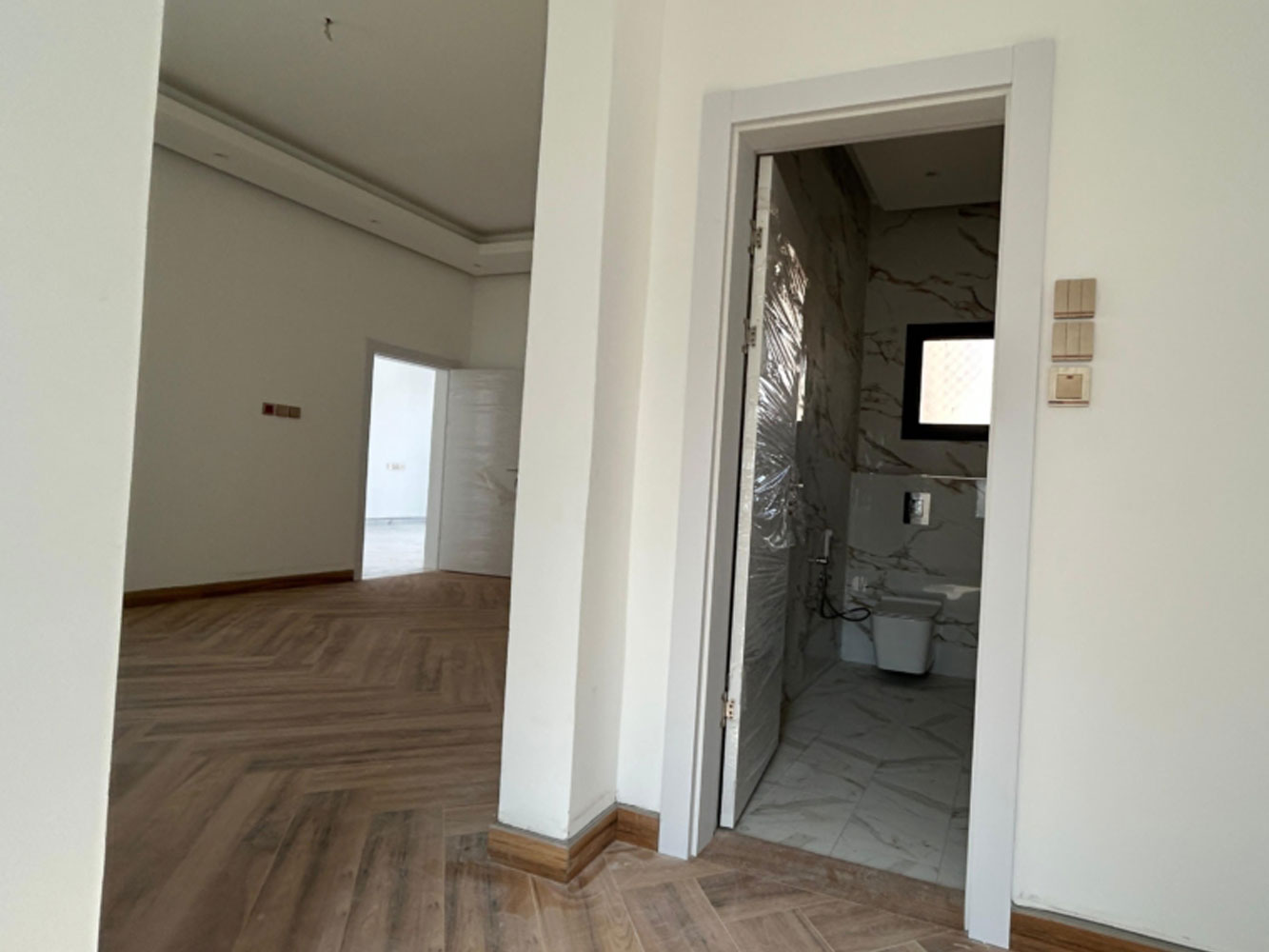 Villa for Sale in Hidd Image #3350 5