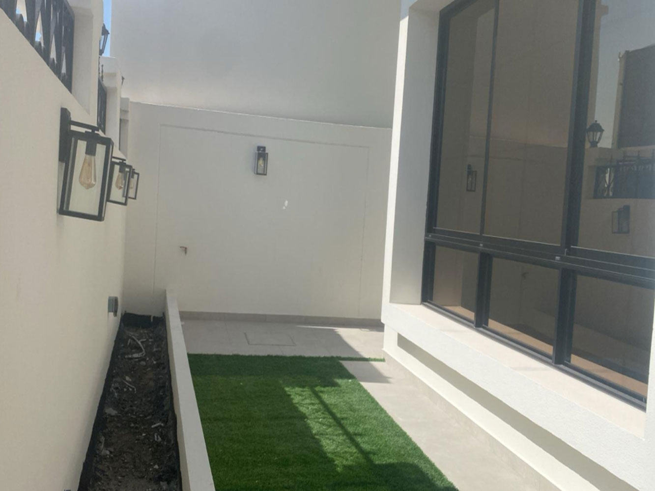 صورة فيلا للبيع في سار #3525 4