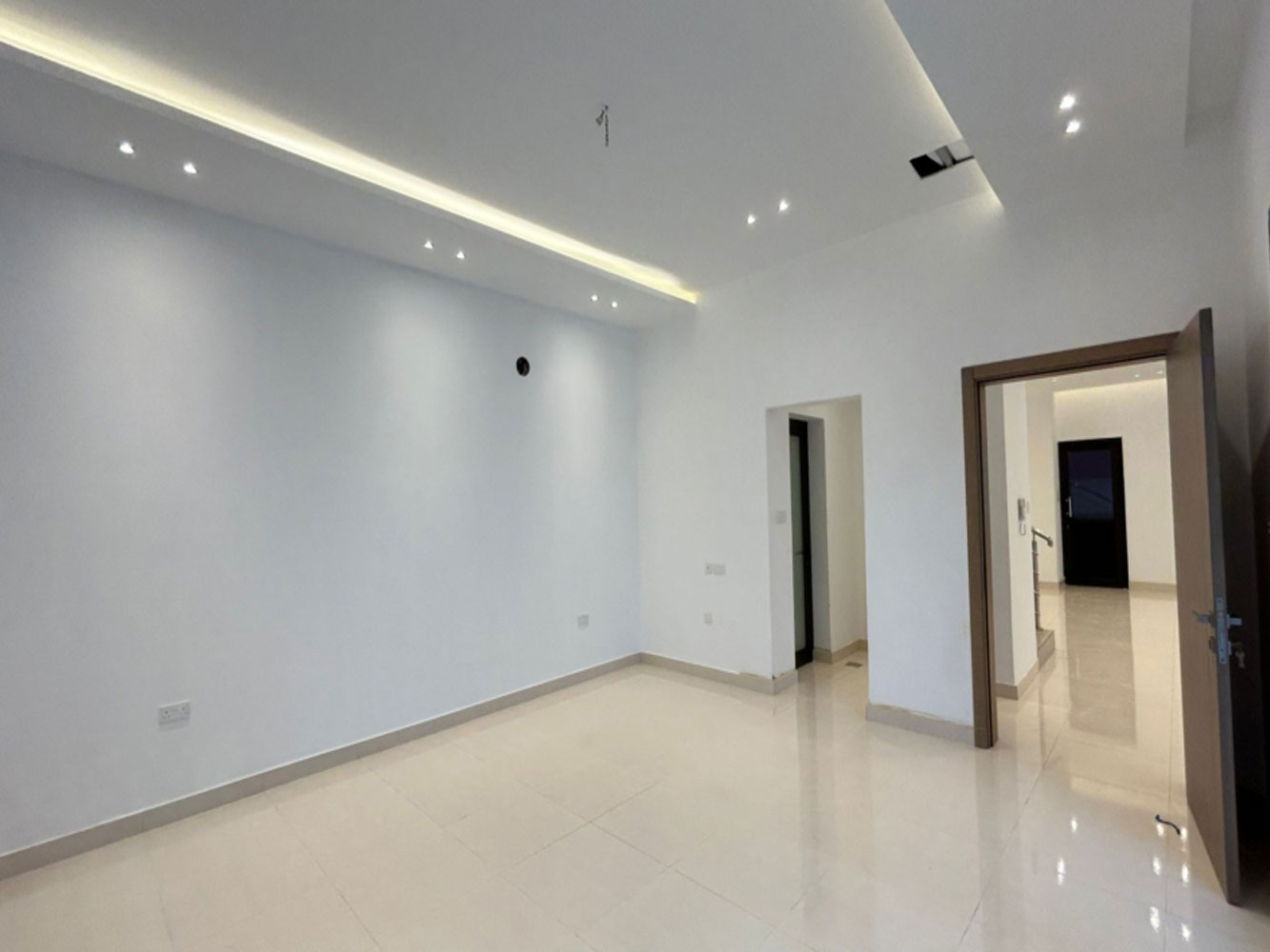 Villa for Sale in Lawzi Image #3825 4