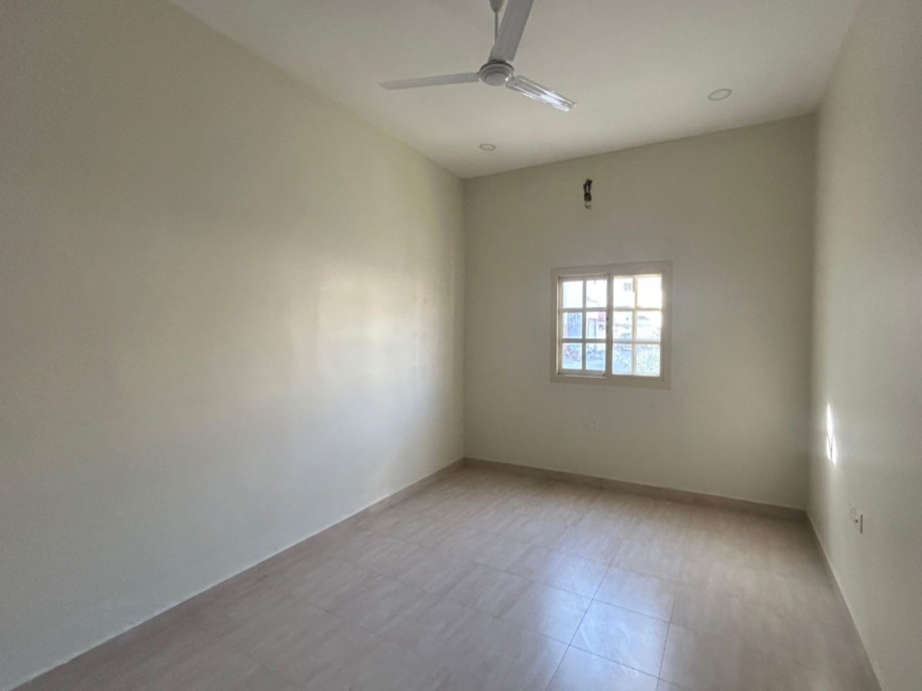 صورة فيلا للبيع في جدحفص #4000 4