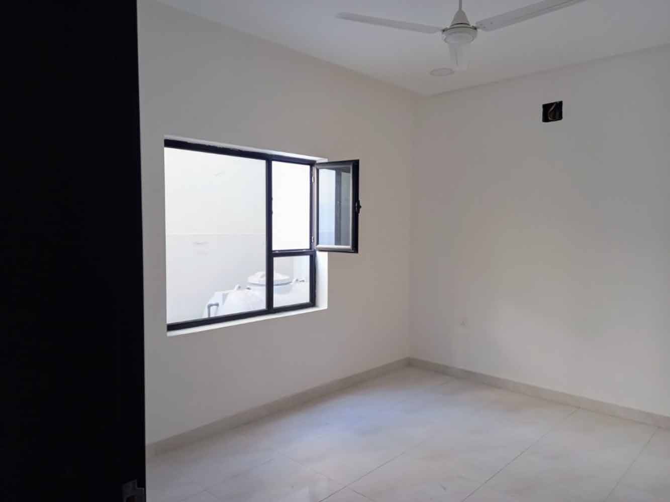 صورة فيلا للبيع في جد الحاج #4173 3