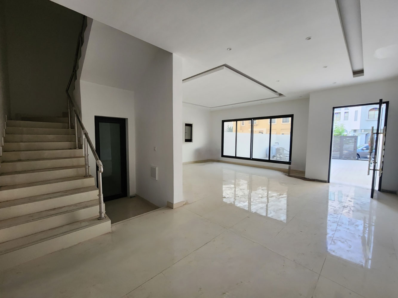 صورة فيلا للبيع في كرزكان #4203 2