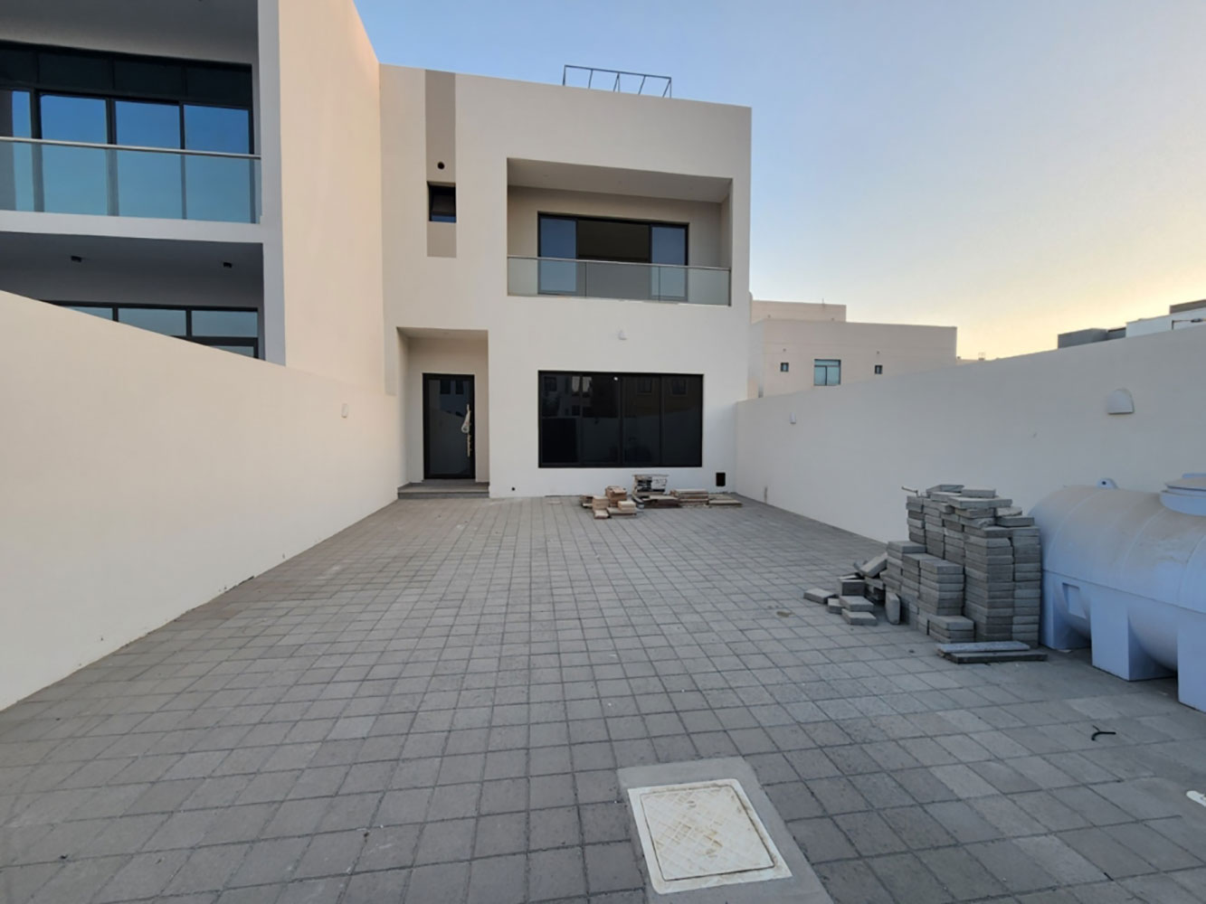 صورة فيلا للبيع في كرزكان #4203 7