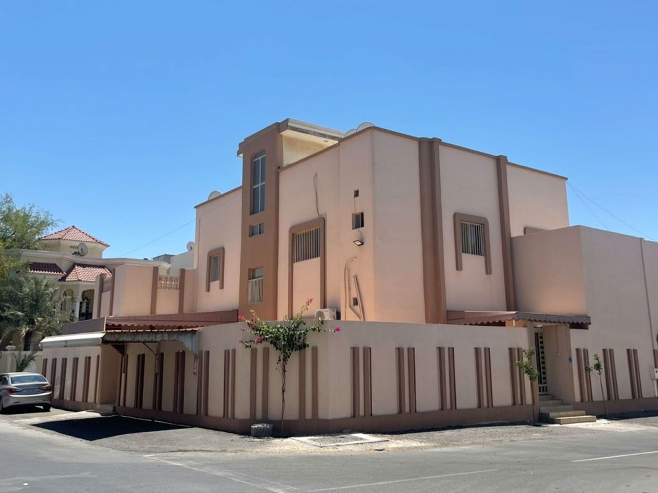 صورة فيلا للبيع في الحد #4691 0 