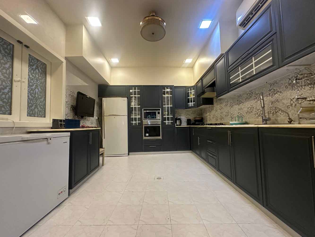 Villa for Rent in Hamad Town Image #5345 1