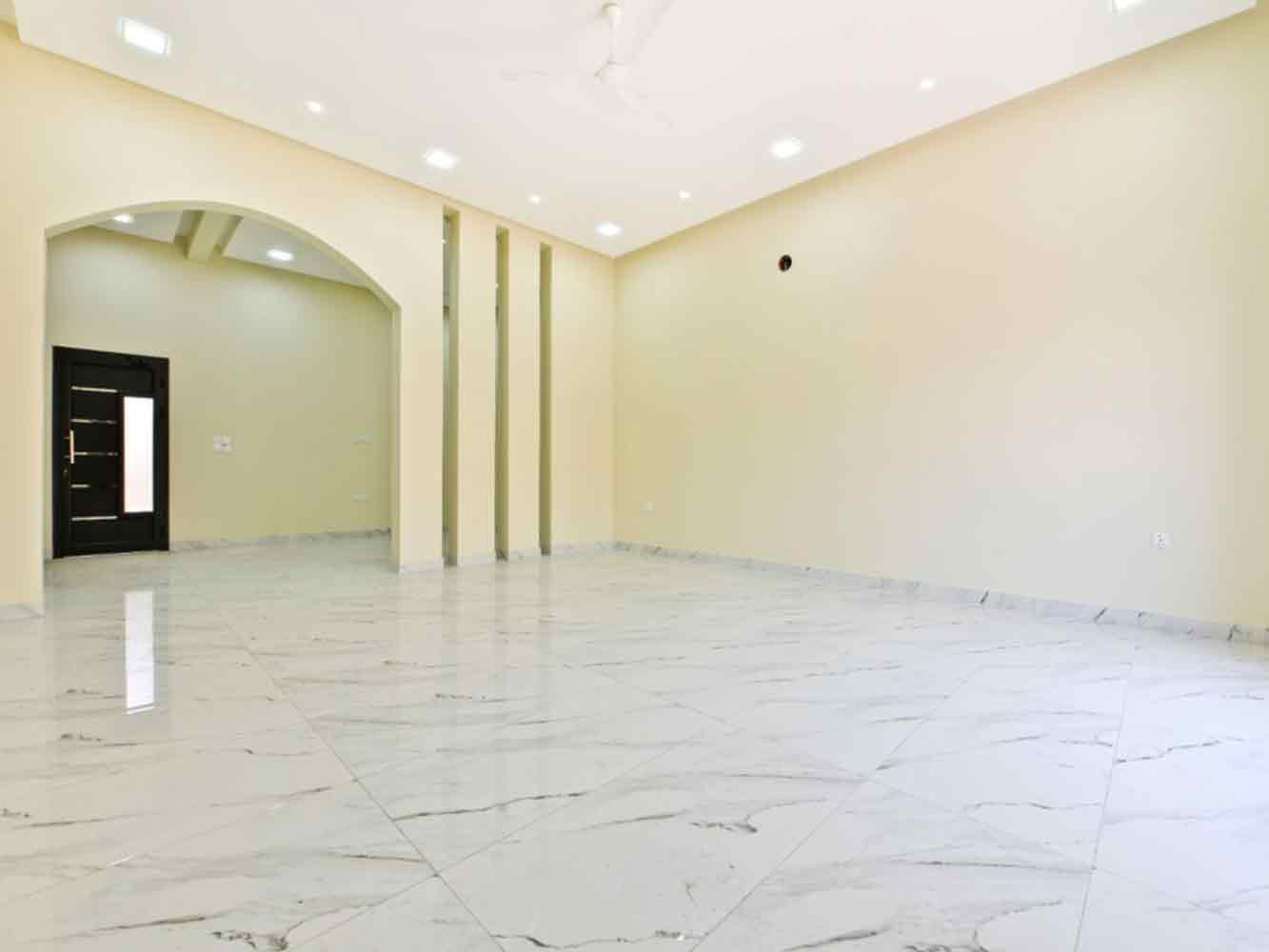 صورة فيلا للبيع في سترة #5367 3