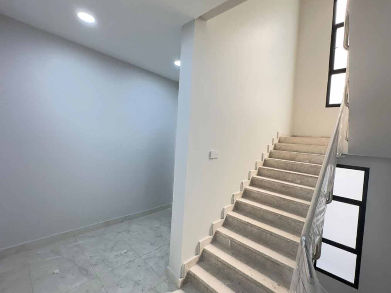 صورة فيلا للبيع في المالكية #5763 2