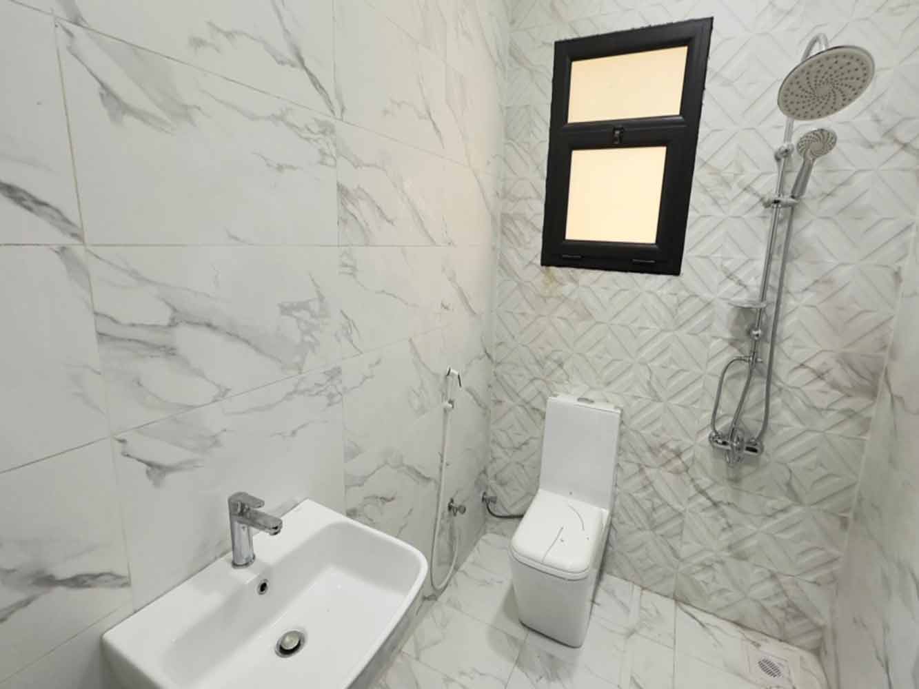 صورة فيلا للبيع في المالكية #5763 3