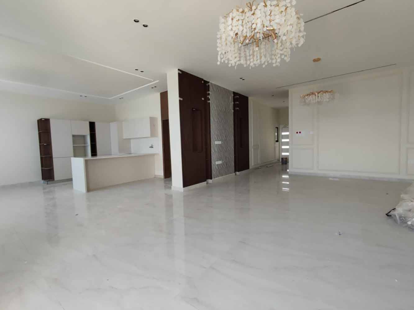 صورة فيلا للبيع في توبلي #6500 3