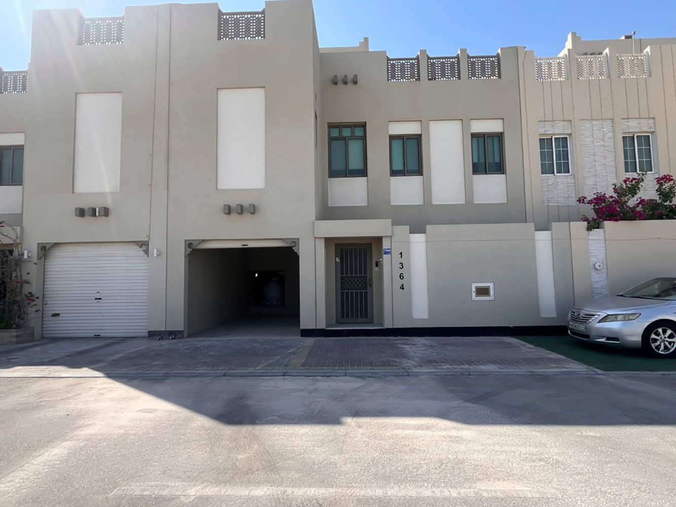 صورة فيلا للبيع في عالي #6616 0