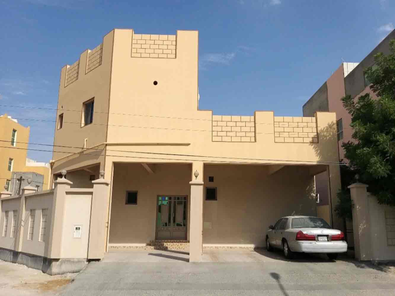 صورة فيلا للبيع في المالكية #6861 1