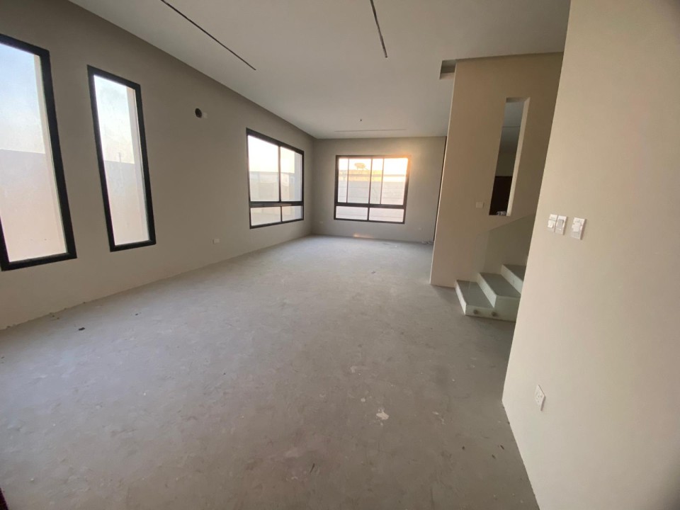 صورة فيلا للبيع في صدد #7230 3