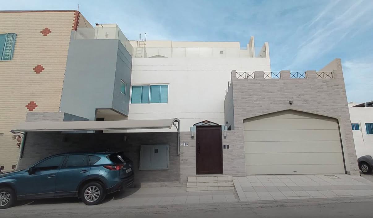 Villa for Sale in Karranah Image #8407 0