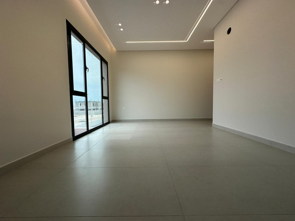 Villa for Sale in Arad Image #9933 6