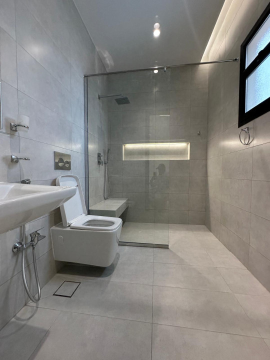 Villa for Sale in Arad Image #9933 8