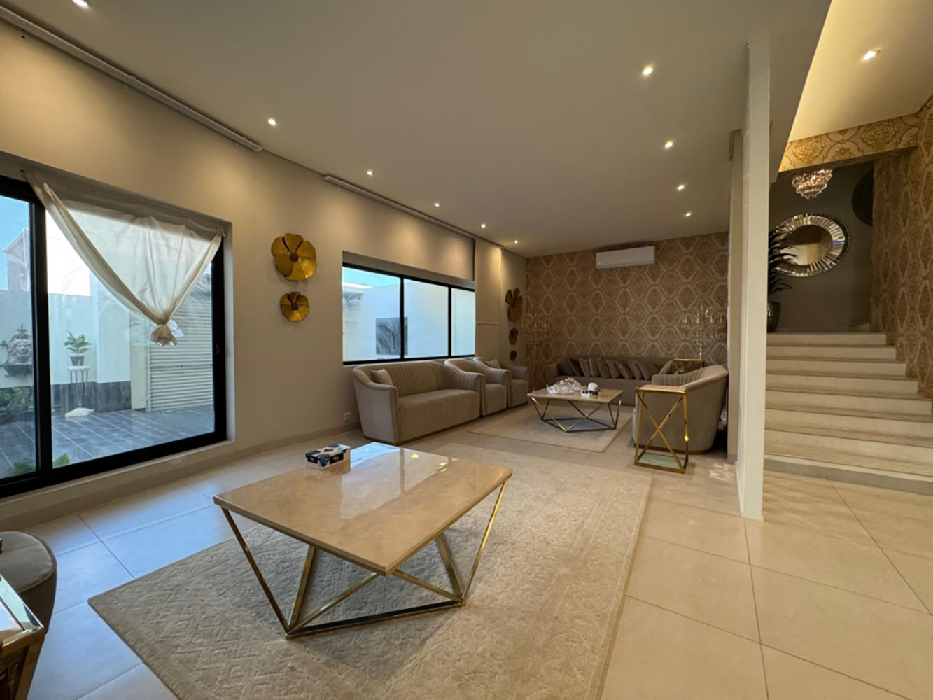 صورة فيلا للبيع في سار #6141 12