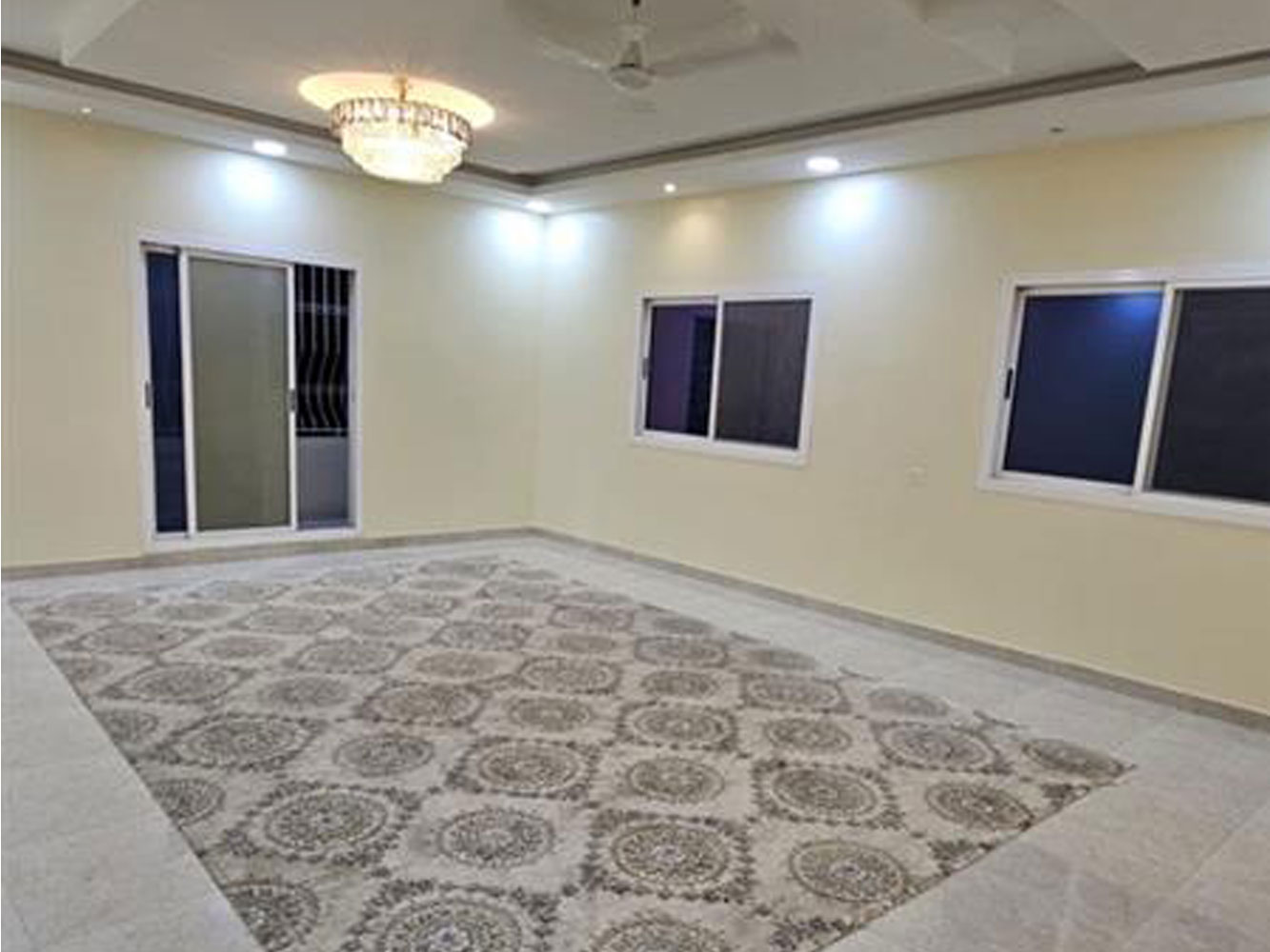 صورة شقة للبيع في اللوزي #6170 4