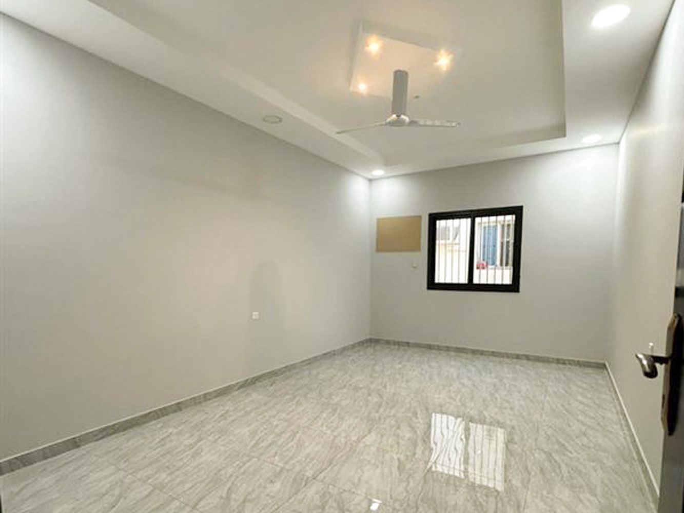 Apartment for Sale in Lawzi Image #6171 7