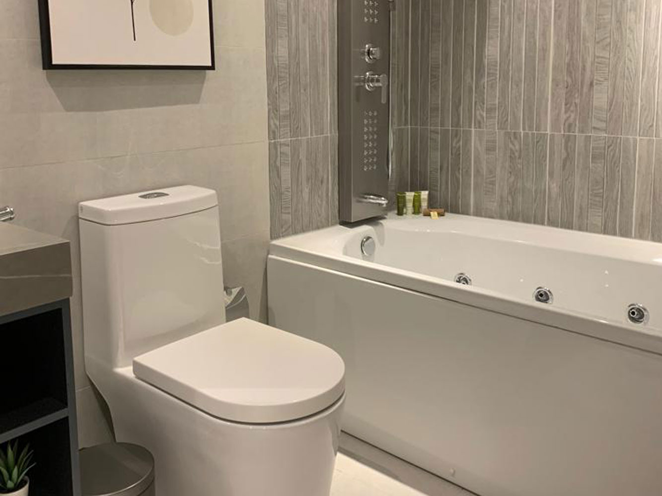 Apartment for Rent in Seef District Image #6198 5