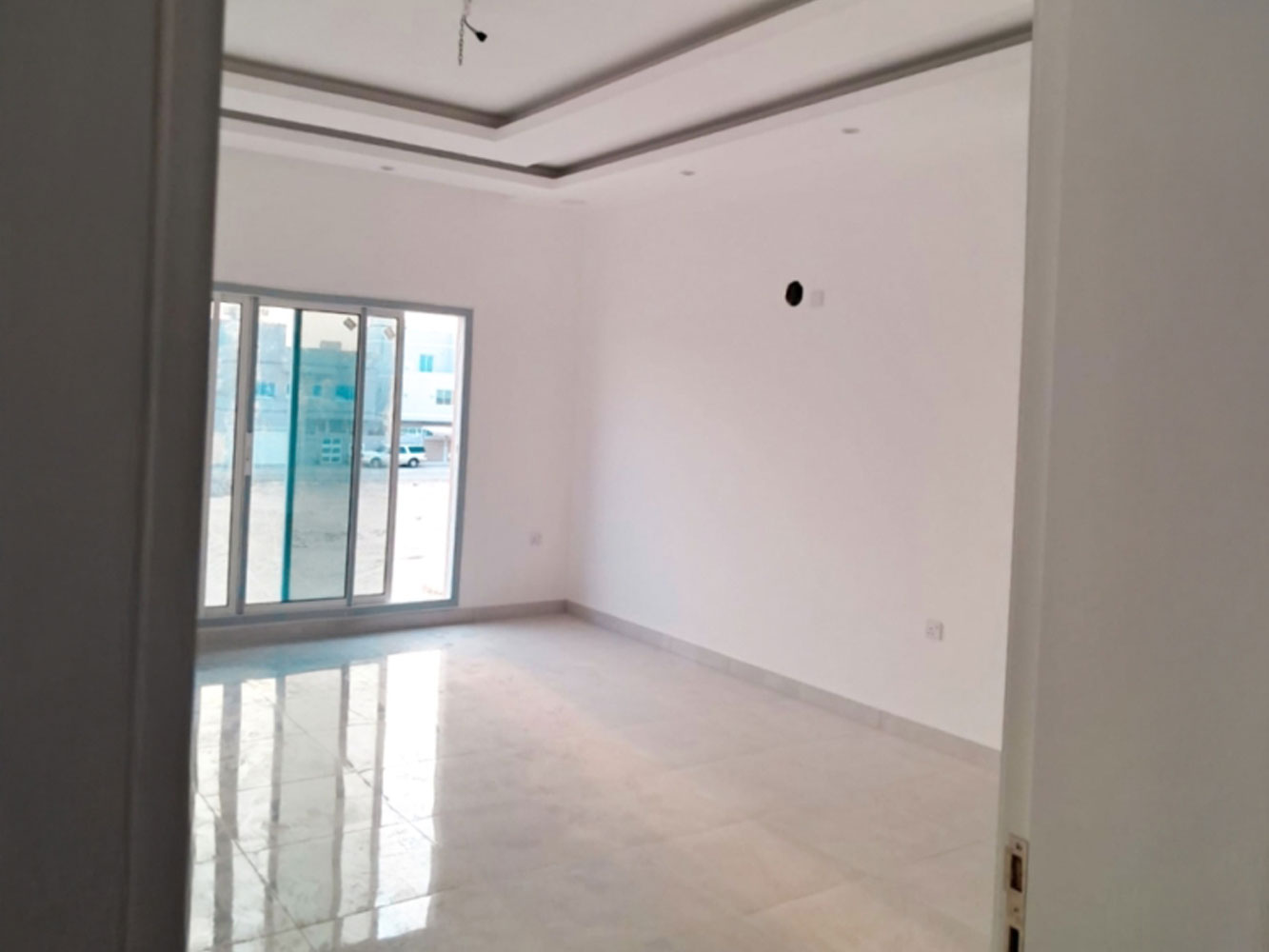 صورة فيلا للبيع في عسكر #6213 4