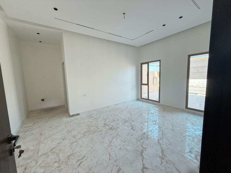 Villa for Sale in Durrat Al Muharraq Image #7249 9