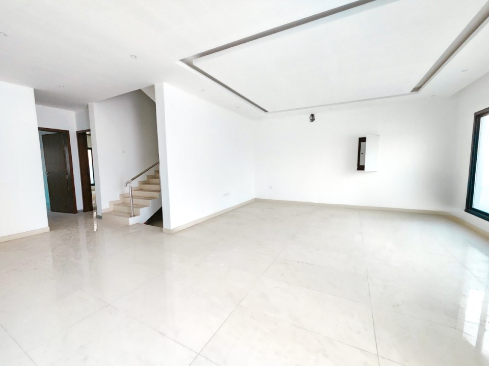 صورة فيلا للبيع في كرزكان #7678 1