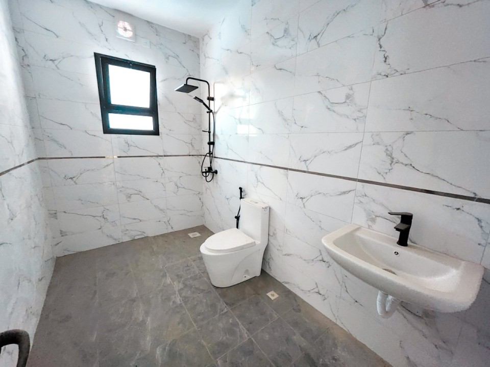 صورة فيلا للبيع في كرزكان #7678 3