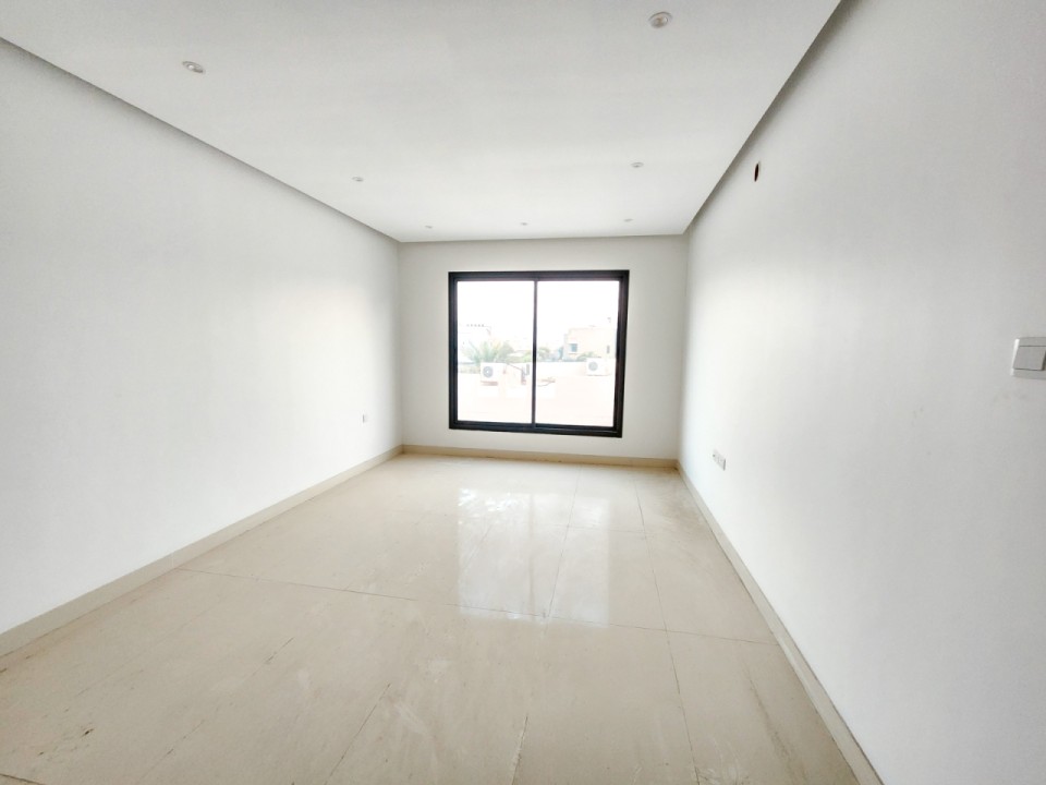 صورة فيلا للبيع في كرزكان #7678 8