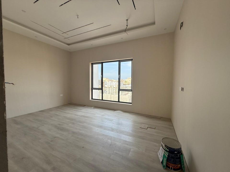 صورة فيلا للبيع في صدد #7684 6