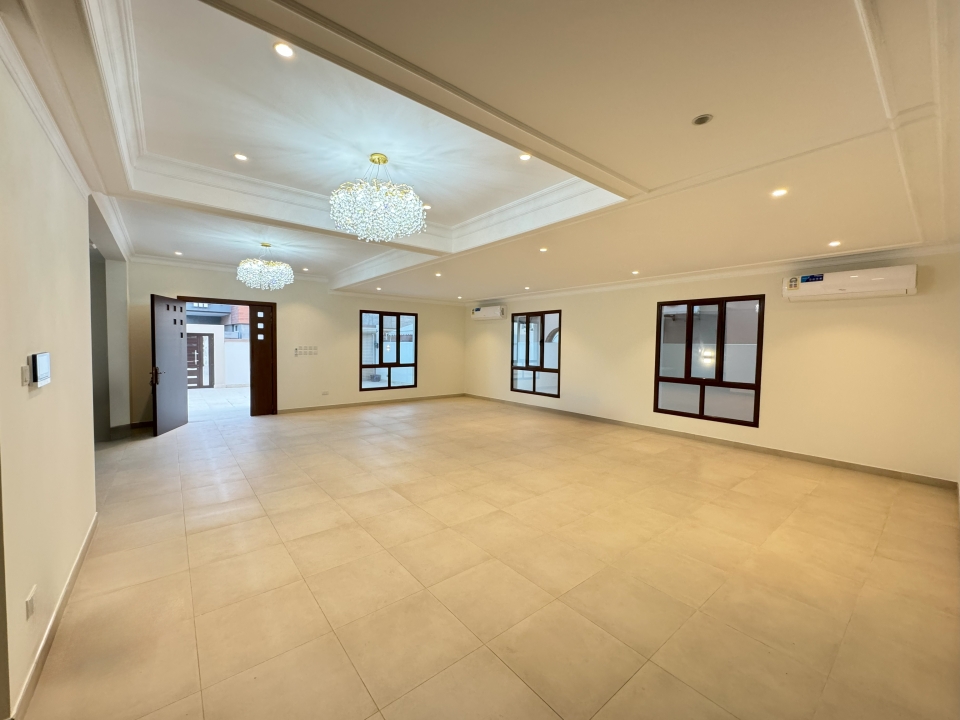 صورة فيلا للبيع في سند #7836 2