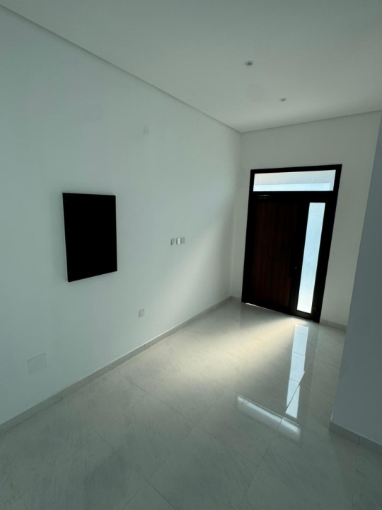 صورة فيلا للبيع في توبلي #8082 7